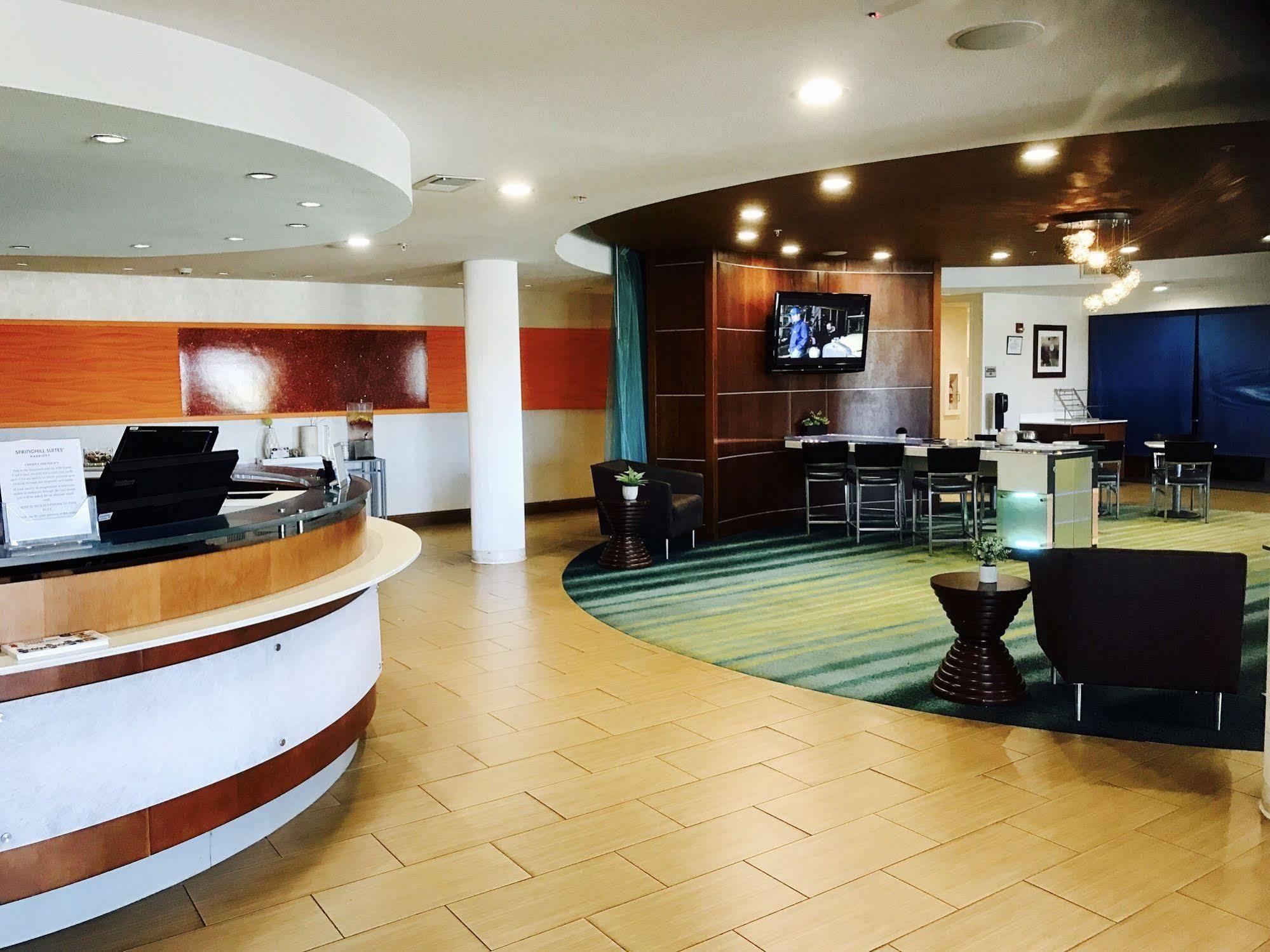 Springhill Suites By Marriott Madera Eksteriør bilde